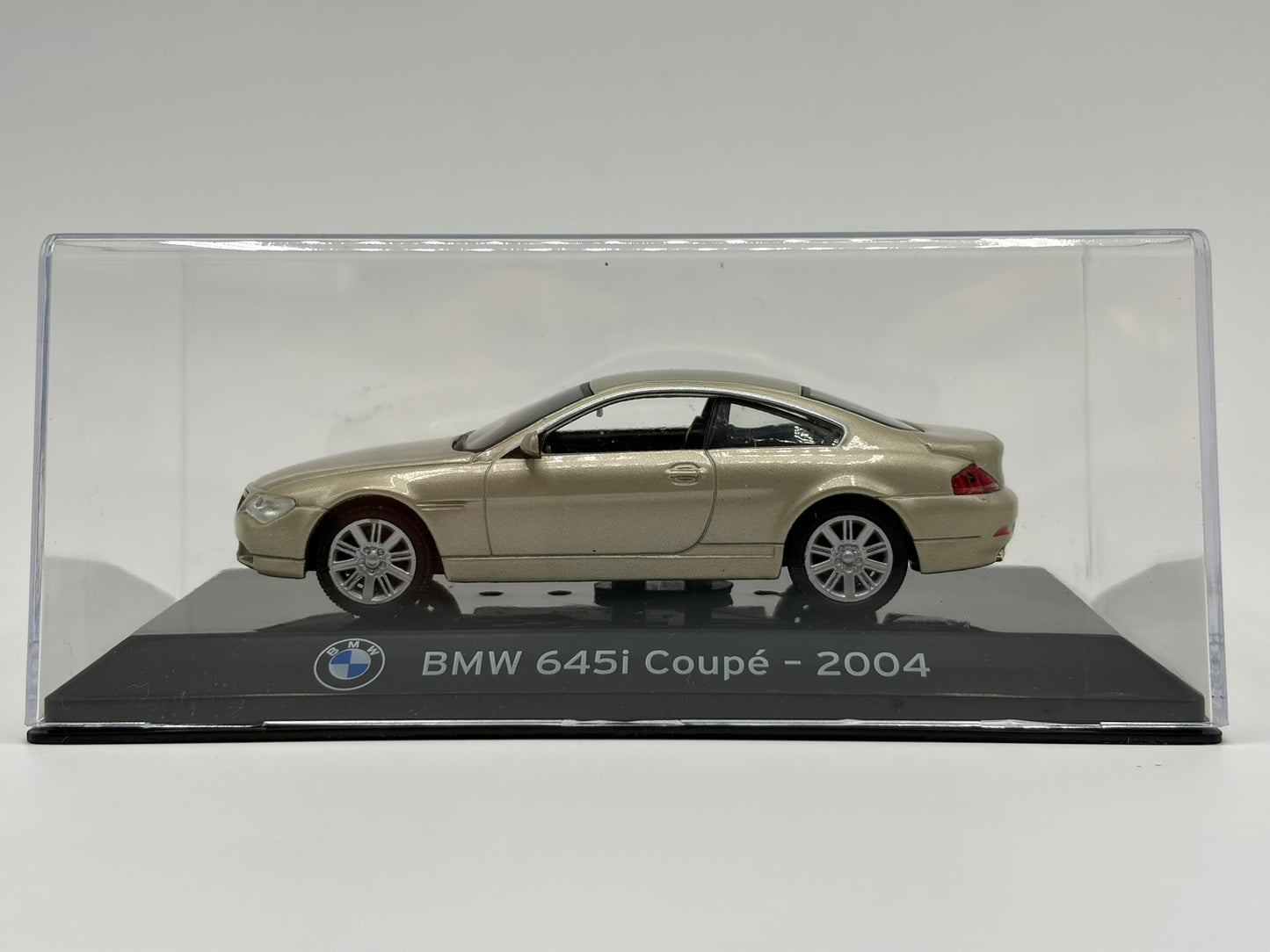 1/43 2004 BMW 645i | Model Car | Supercar Collection