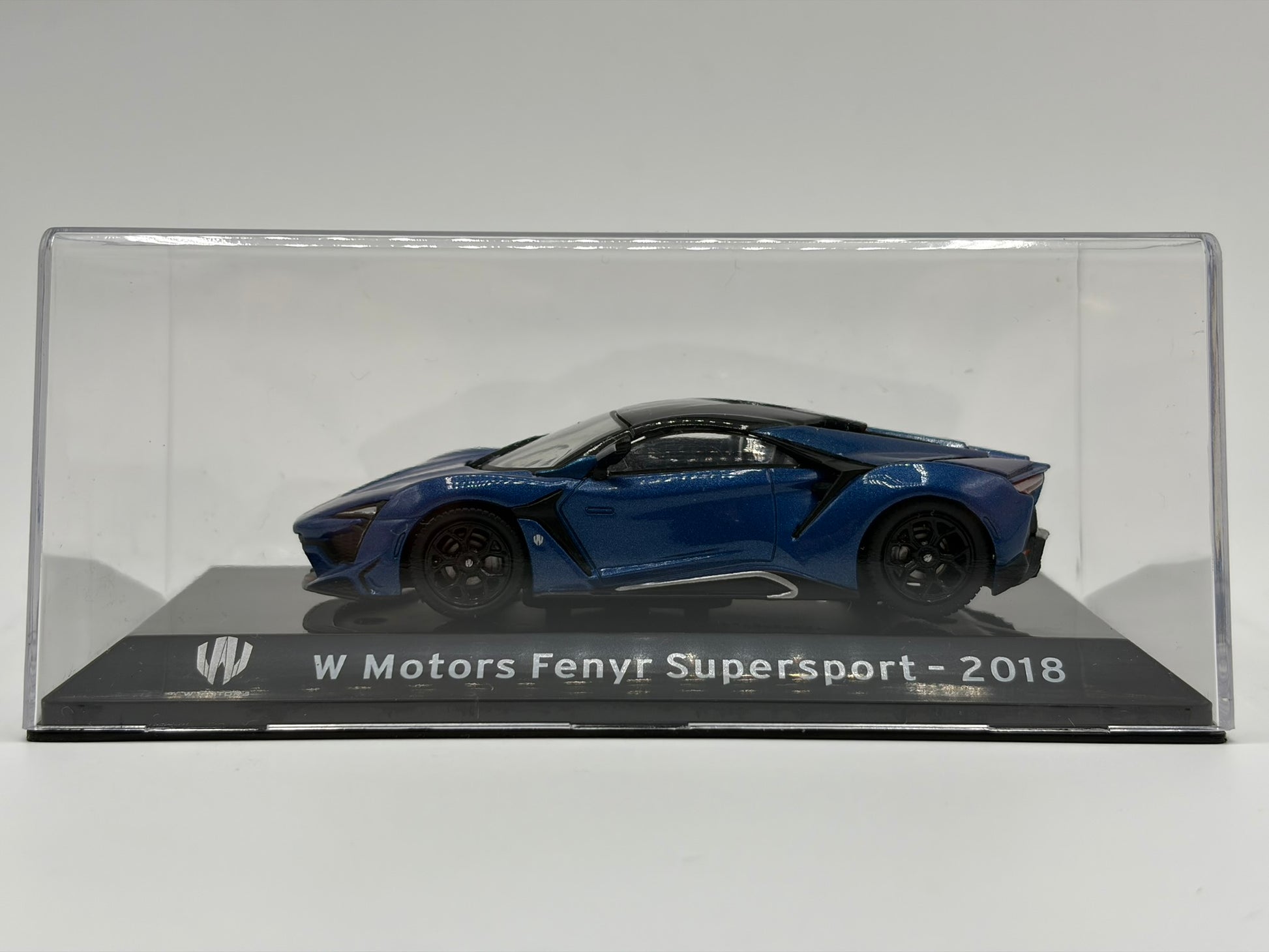 1/43 2018 W Motors Fenyr Supersport | Model Car | Supercar Collection