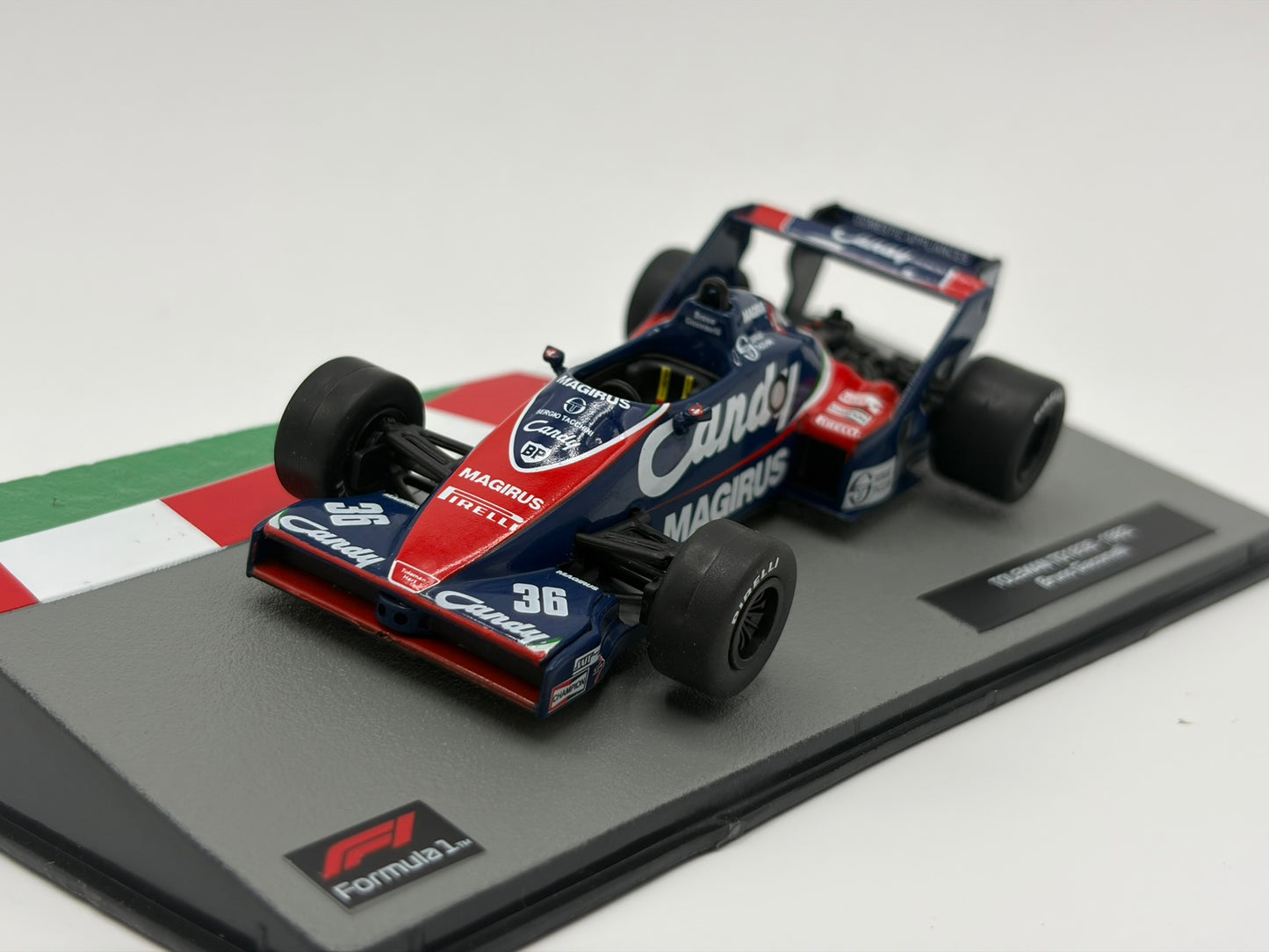 1/43 1983 Toleman TG183B - Bruno Giacomelli | Model F1 Car