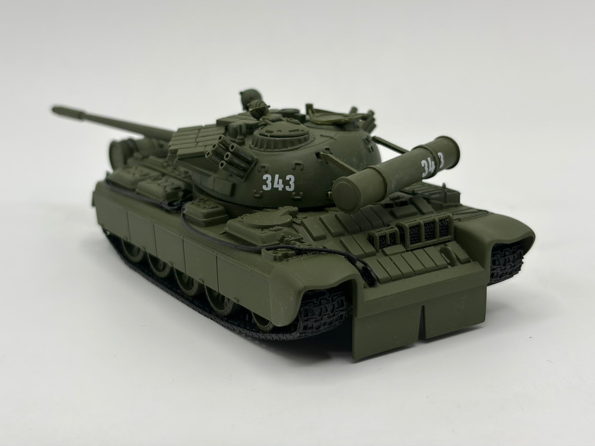 1/50 1962 T-55 Tank - GoldenEye / James Bond