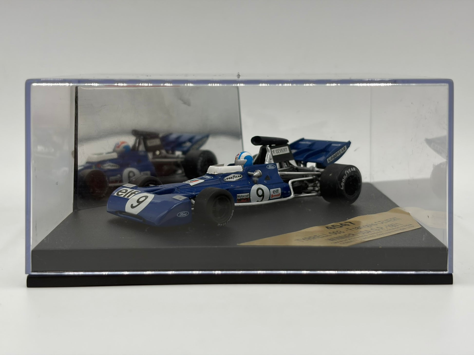 1/43 1971 Tyrrell 003 - Francois Cevert - Quartzo | Model F1 Car
