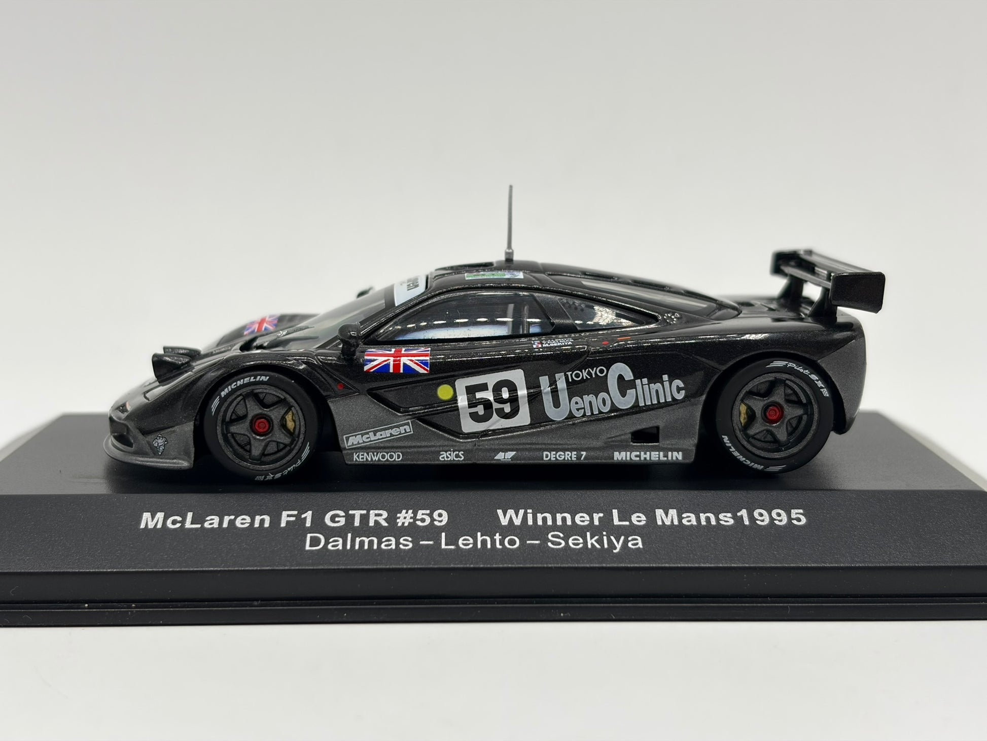 1/43 1995 McLaren F1 GTR - Dalmas / Lehto / Sekiya - IXO | Model Le Mans Car