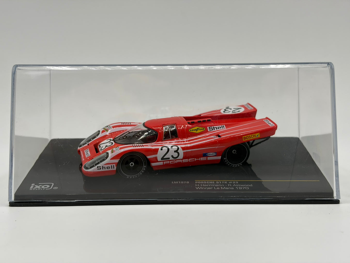 1/43 1970 Porsche 917K - Hermann / Attwood - IXO | Model Le Mans Car