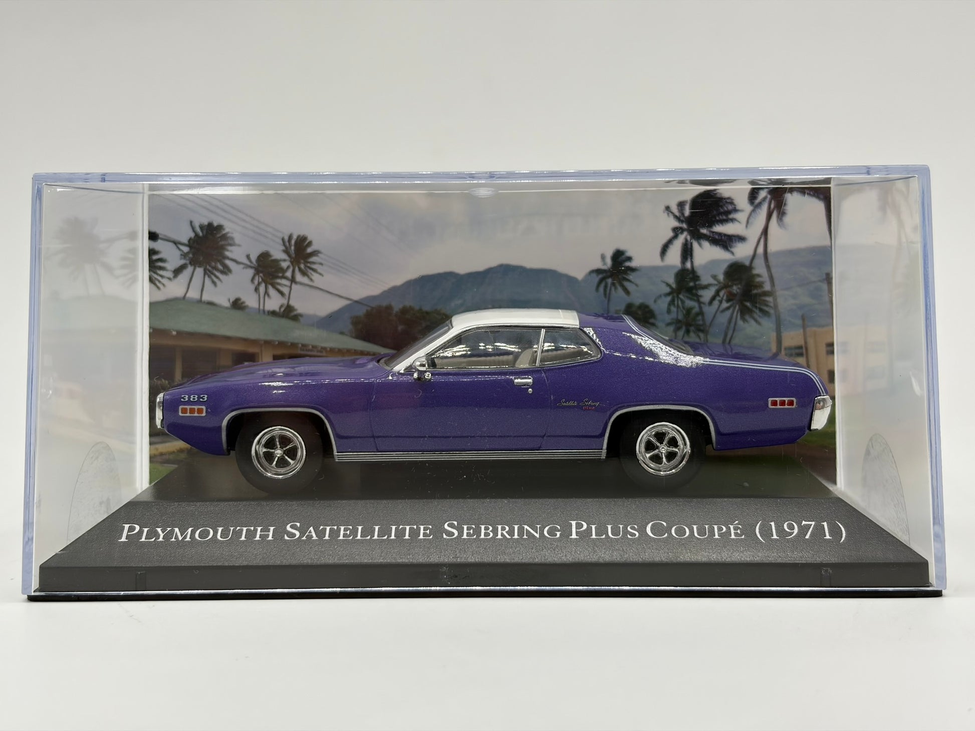 1/43 1971 Plymouth Satellite Sebring Plus Coupe | Model Car | American Car Collection