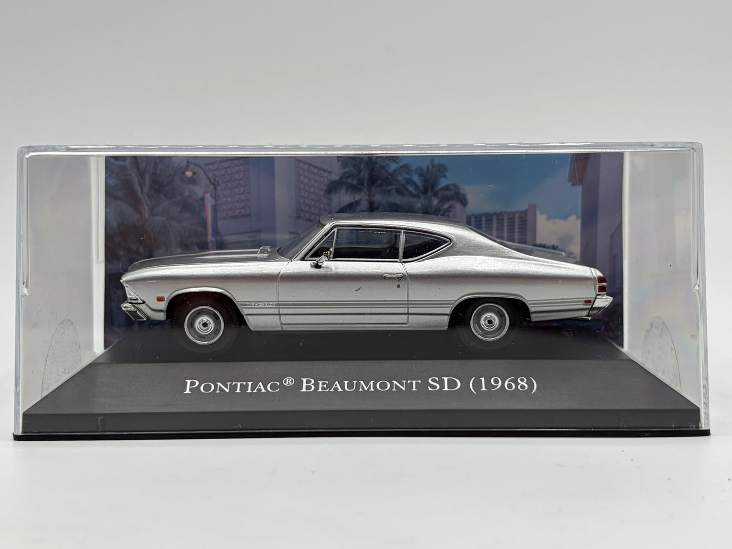 1/43 1968 Pontiac Beaumont SD | Model Car | American Car Collection