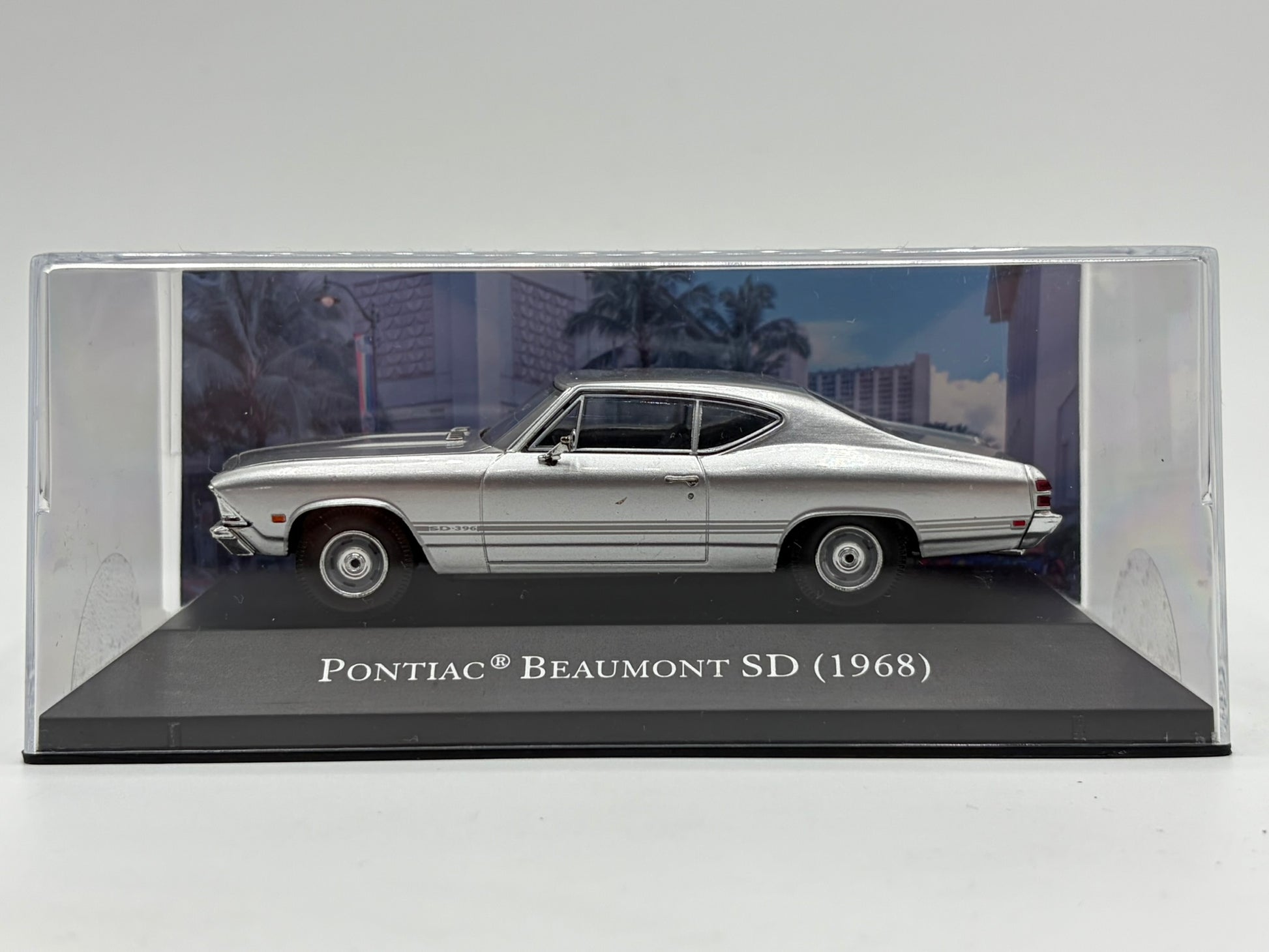 1/43 1968 Pontiac Beaumont SD | Model Car | American Car Collection