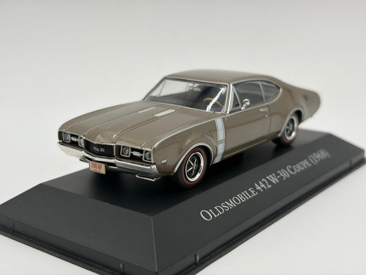 1/43 1968 Oldsmobile 442 W-30 Coupe | Model Car | American Car Collection