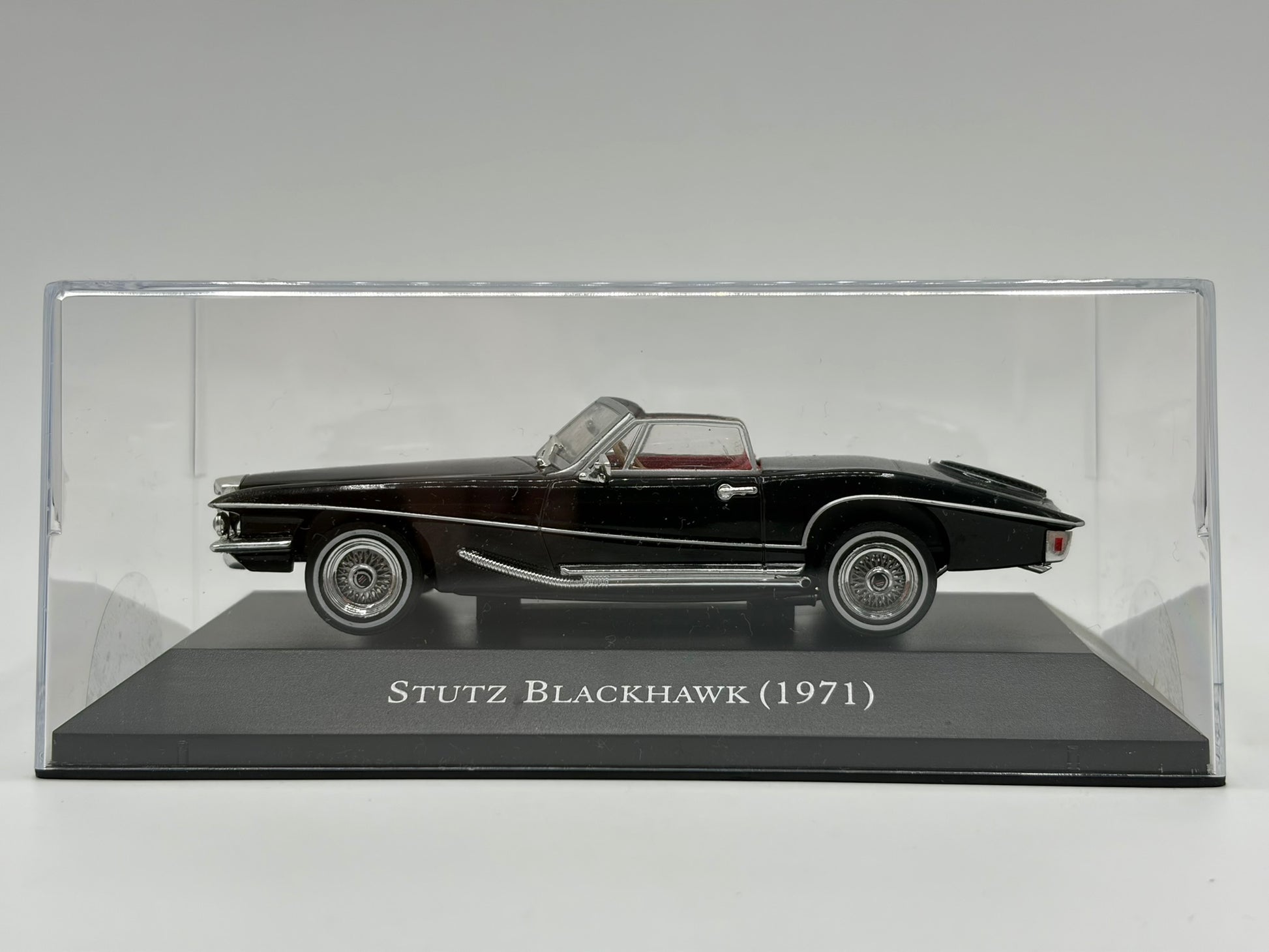 1/43 1971 Stutz Blackhawk | Model Car | American Car Collection