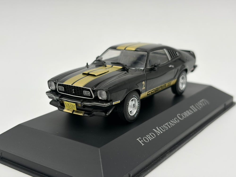 1/43 1977 Ford Mustang Cobra II | Model Car | American Car Collection