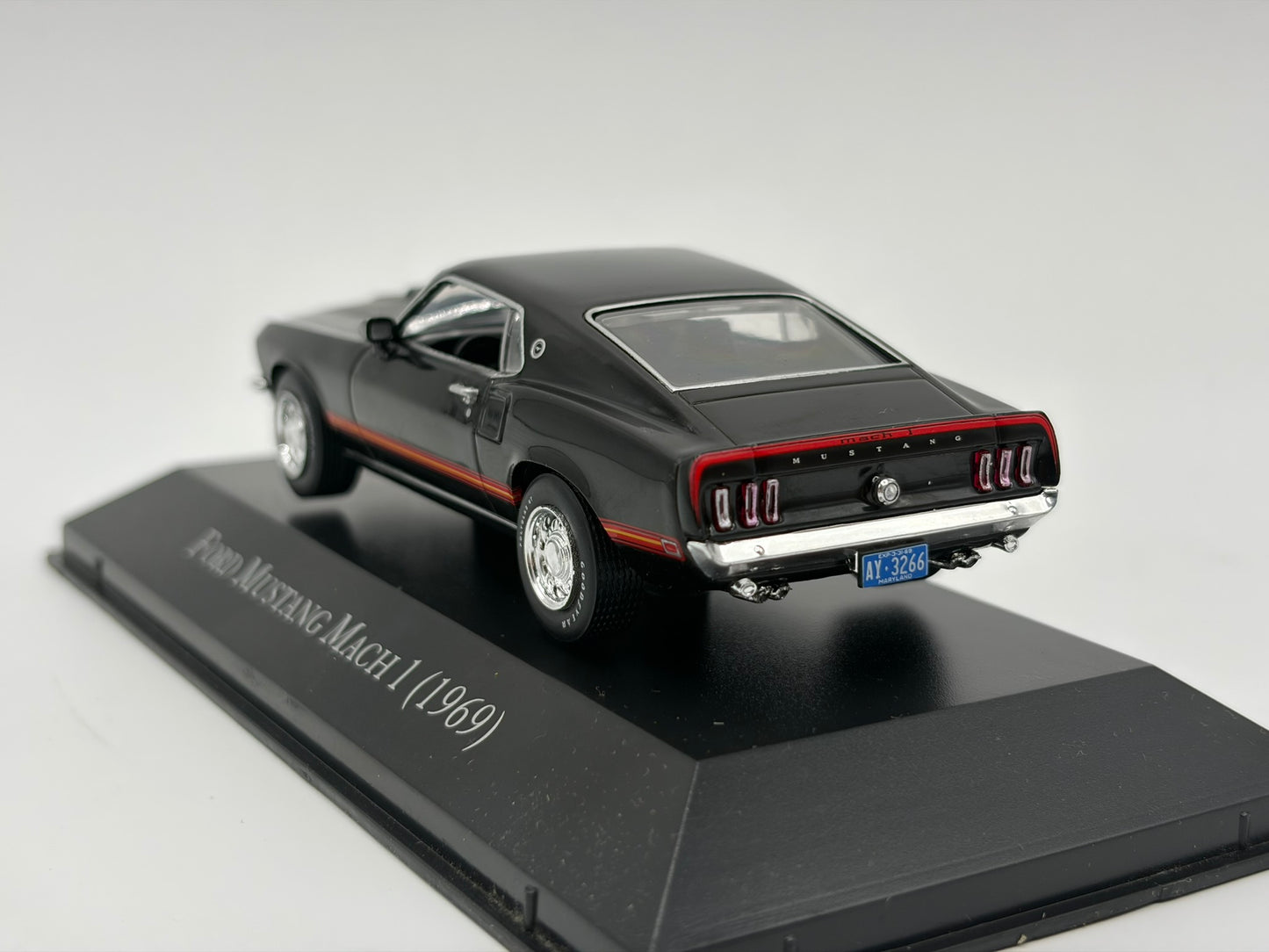 1/43 1969 Ford Mustang Mach 1 | Model Car | American Car Collection
