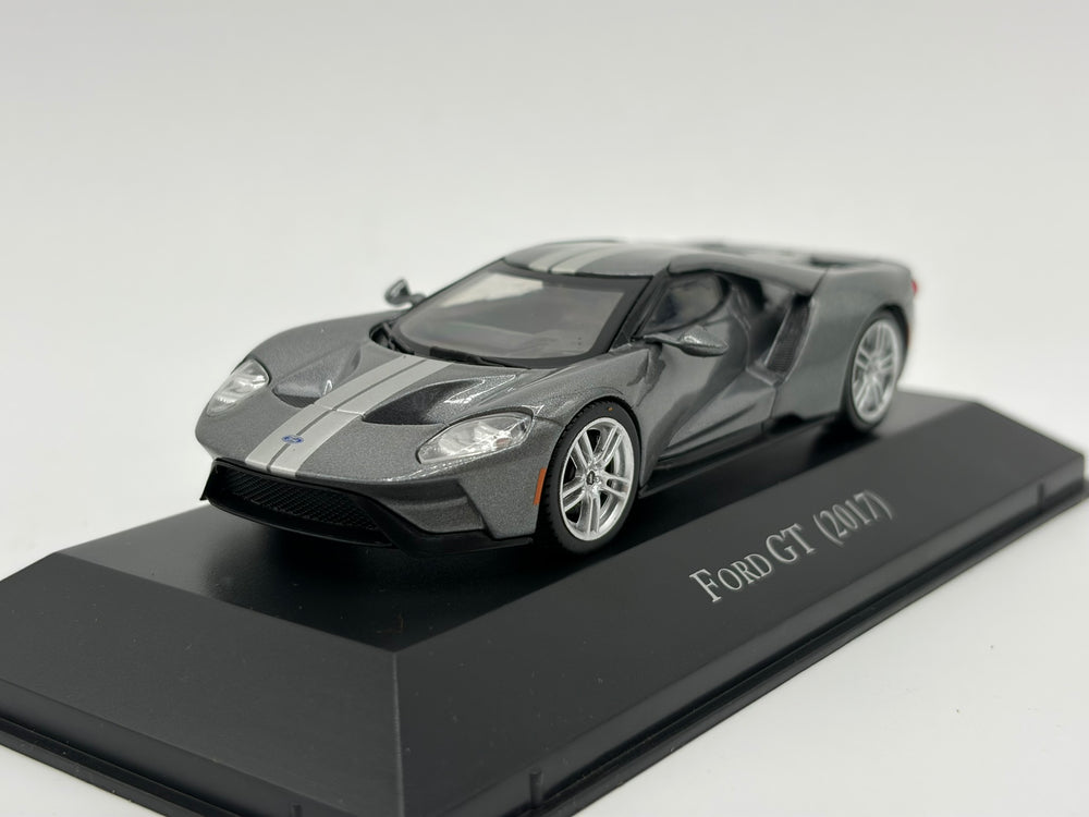 1/43 2017 Ford GT | Model Car | American Car Collection