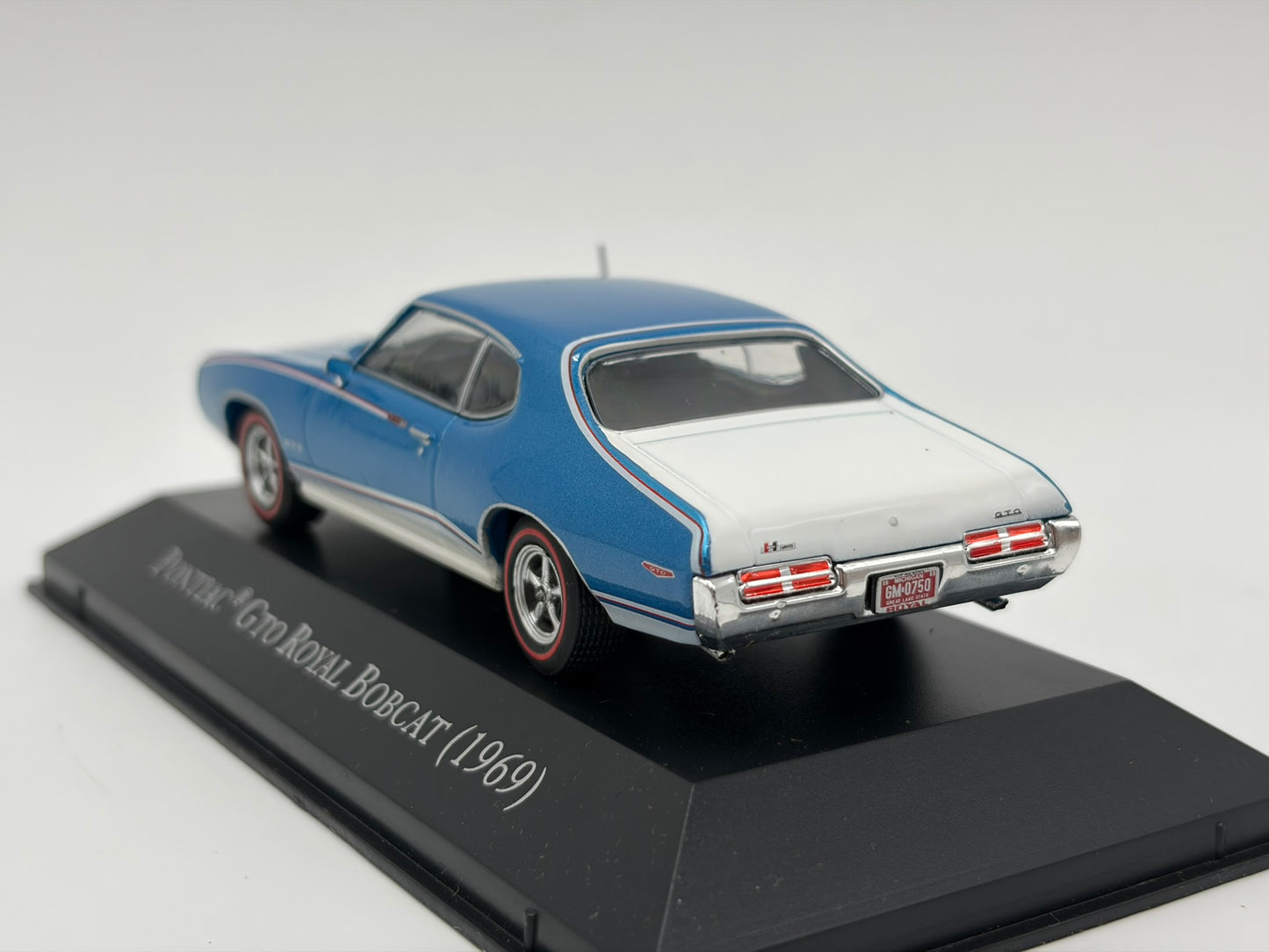 1/43 1968 Pontiac GTO Royal Bobcat | Model Car | American Car Collection