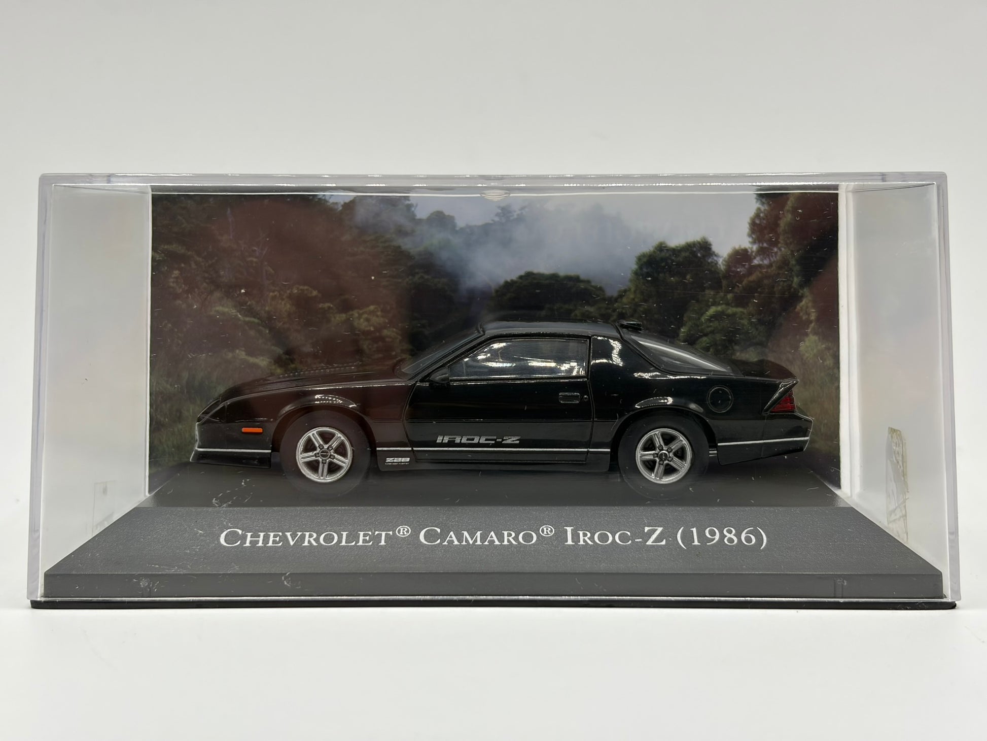 1/43 1986 Chevrolet Camaro IROC-Z | Model Car | American Car Collection