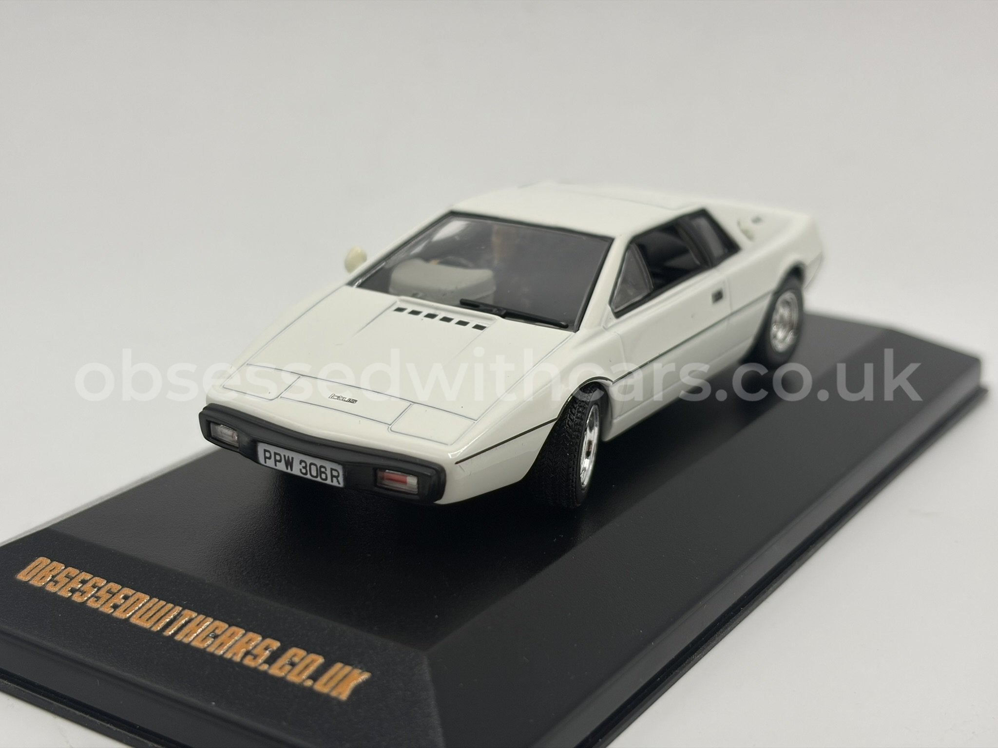 1/43 1976 Lotus Esprit | Model Car - Obsessed With Cars