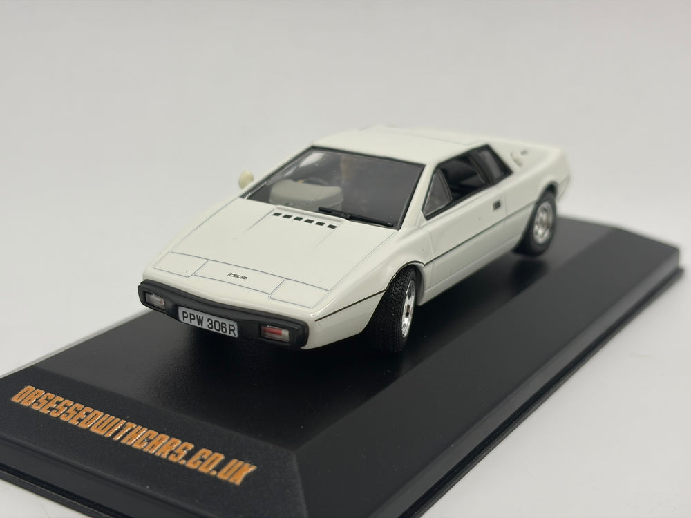 1/43 1976 Lotus Esprit | Model Car