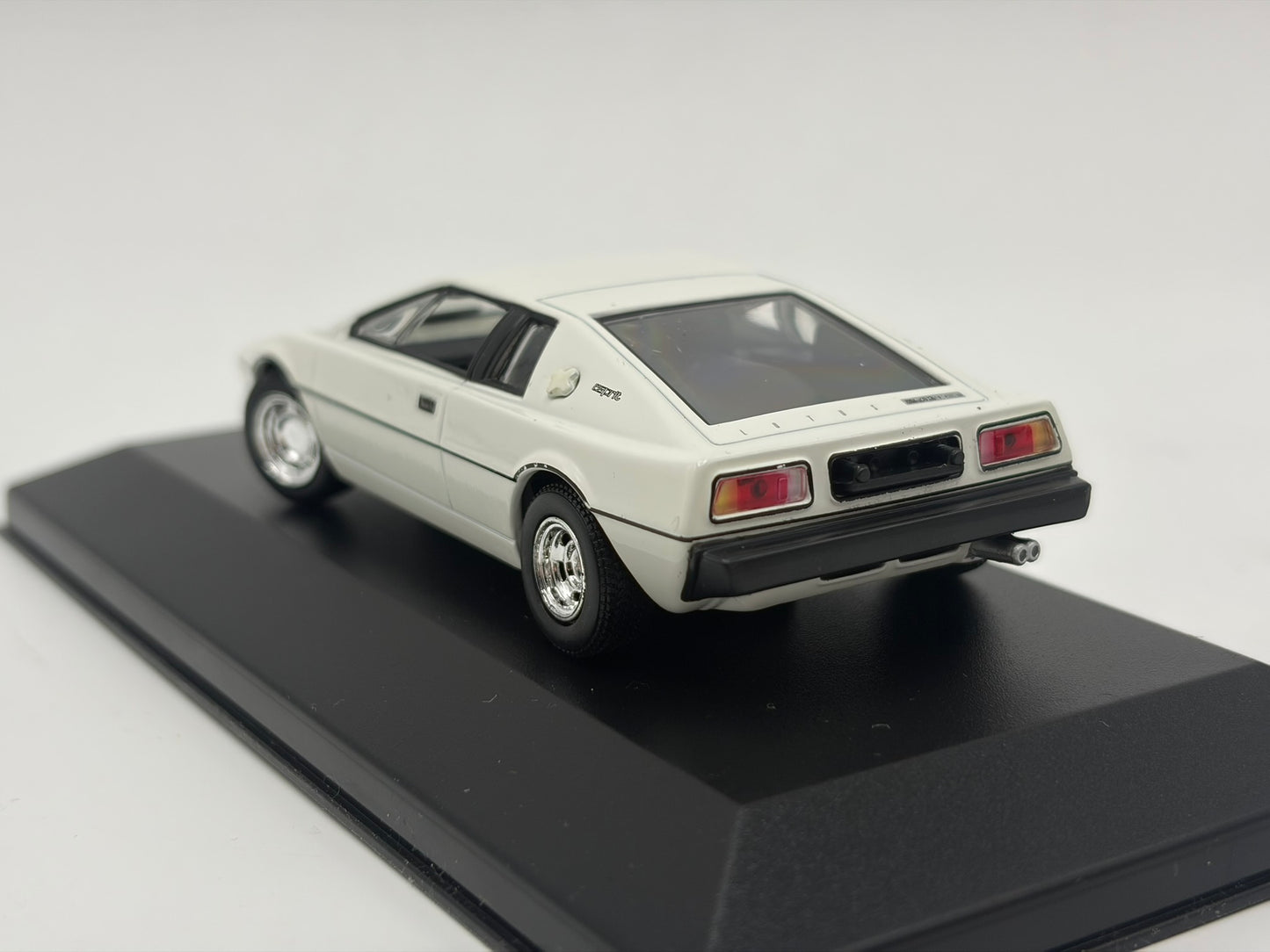 1/43 1976 Lotus Esprit | Model Car