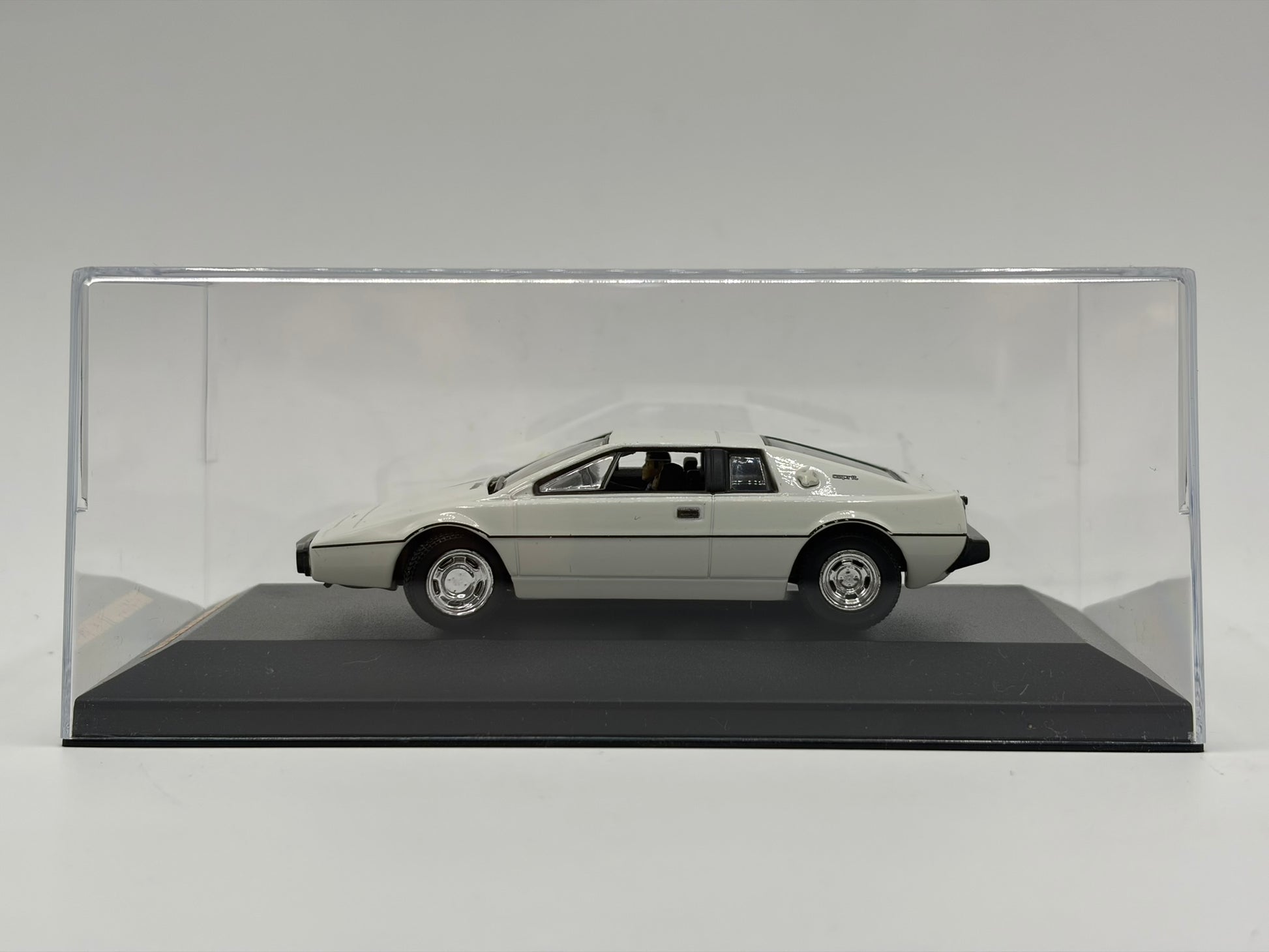 1/43 1976 Lotus Esprit | Model Car