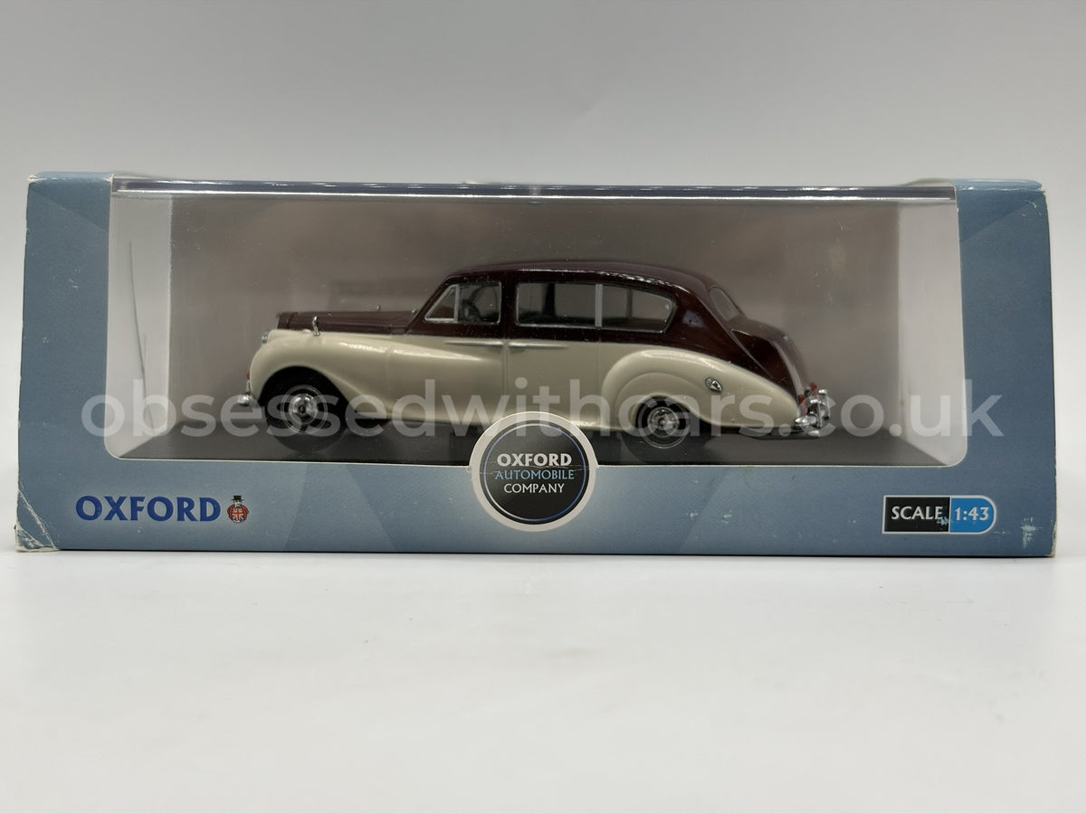 1/43 1950 Austin A135 Princess - Cream / Maroon | Model Road Car