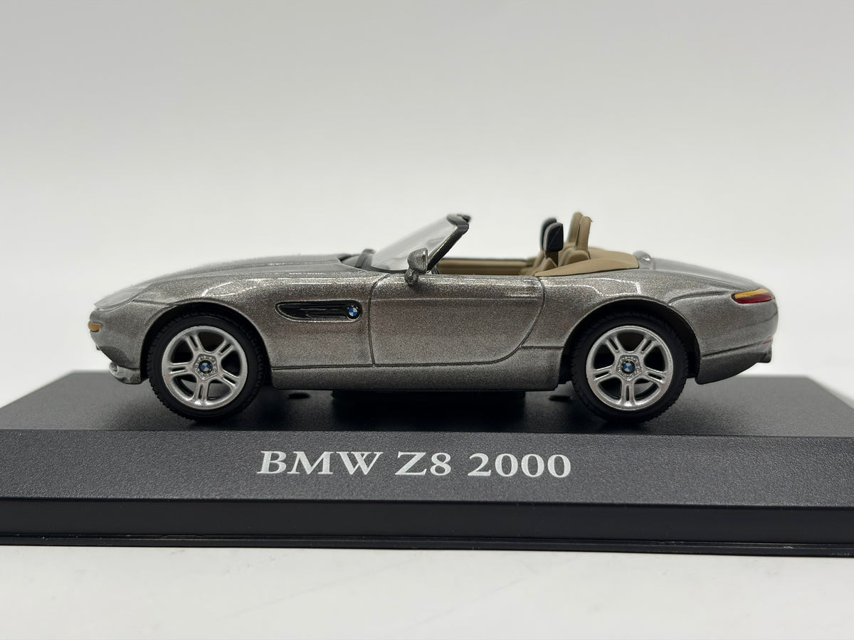 1/43 2000 BMW Z8 | Model Car