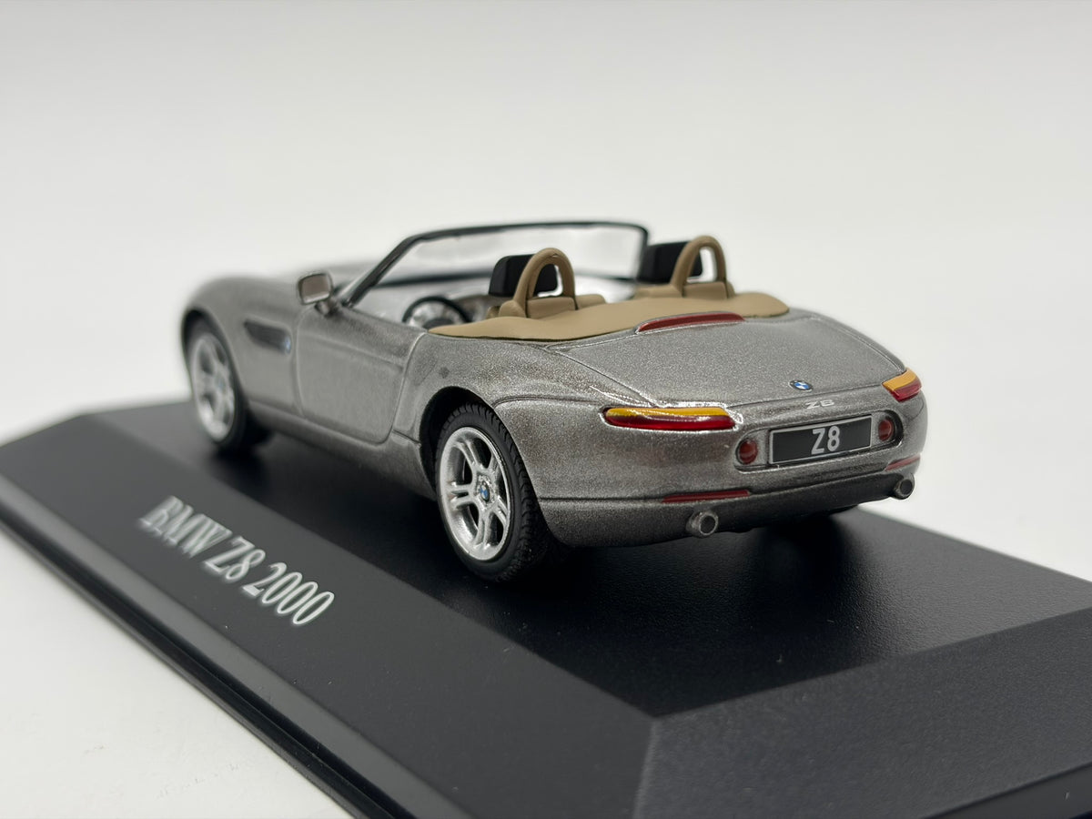1/43 2000 BMW Z8 | Model Car