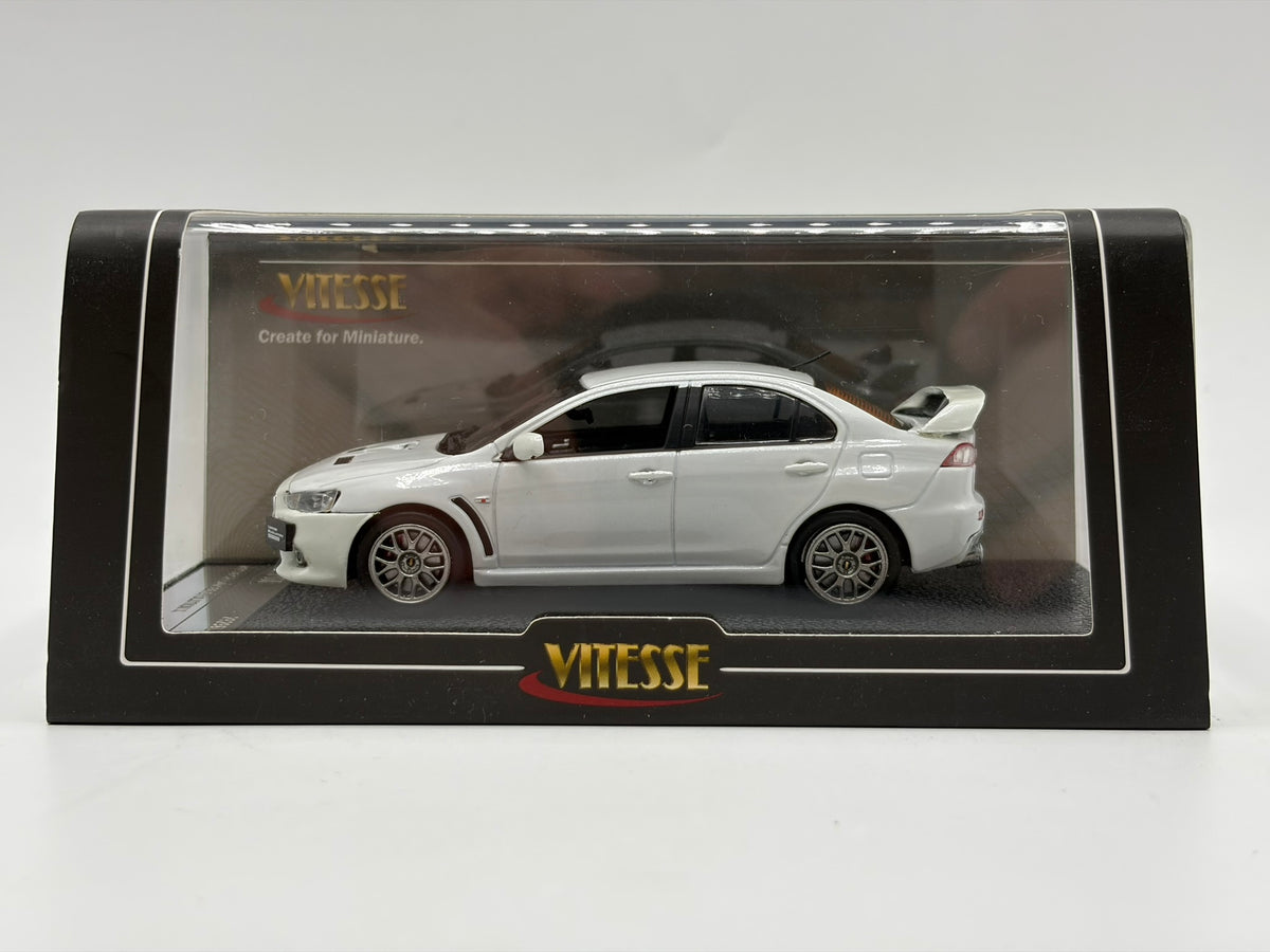 1/43 2007 Mitsubishi Lancer Evolution X - Pearl White | Model Car