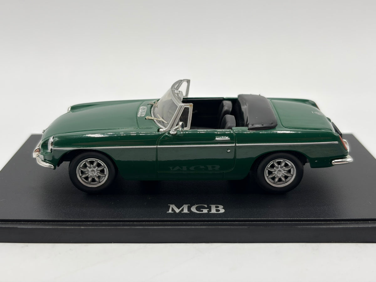 1/43 1972 MGB Roadster | Model Car