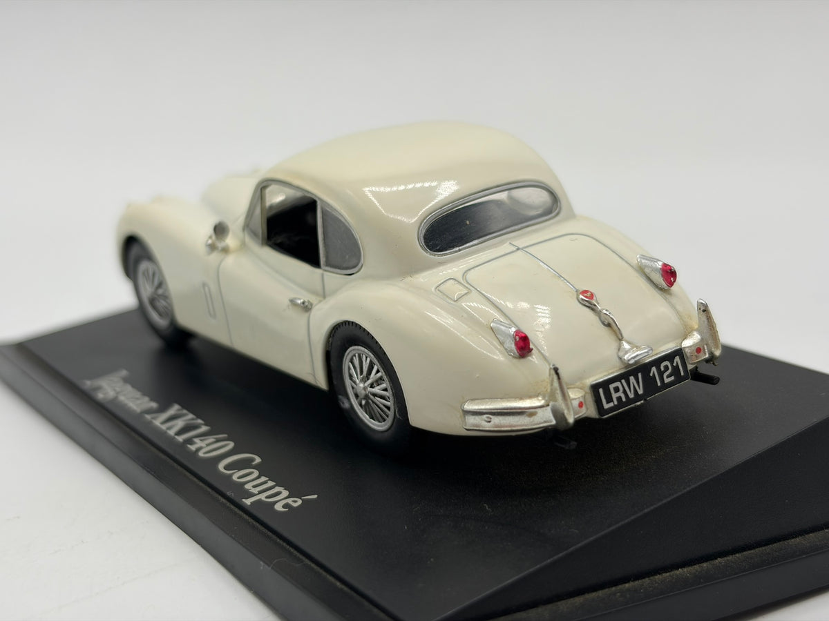 1/43 1954 Jaguar XK140 Coupe | Model Car