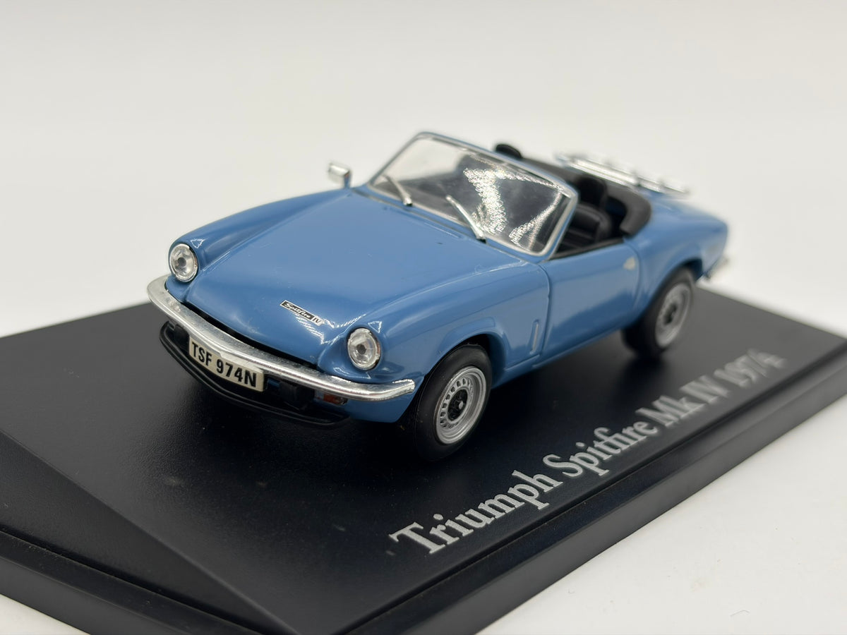 1/43 1974 Triumph Spitfire Mk IV | Model Car