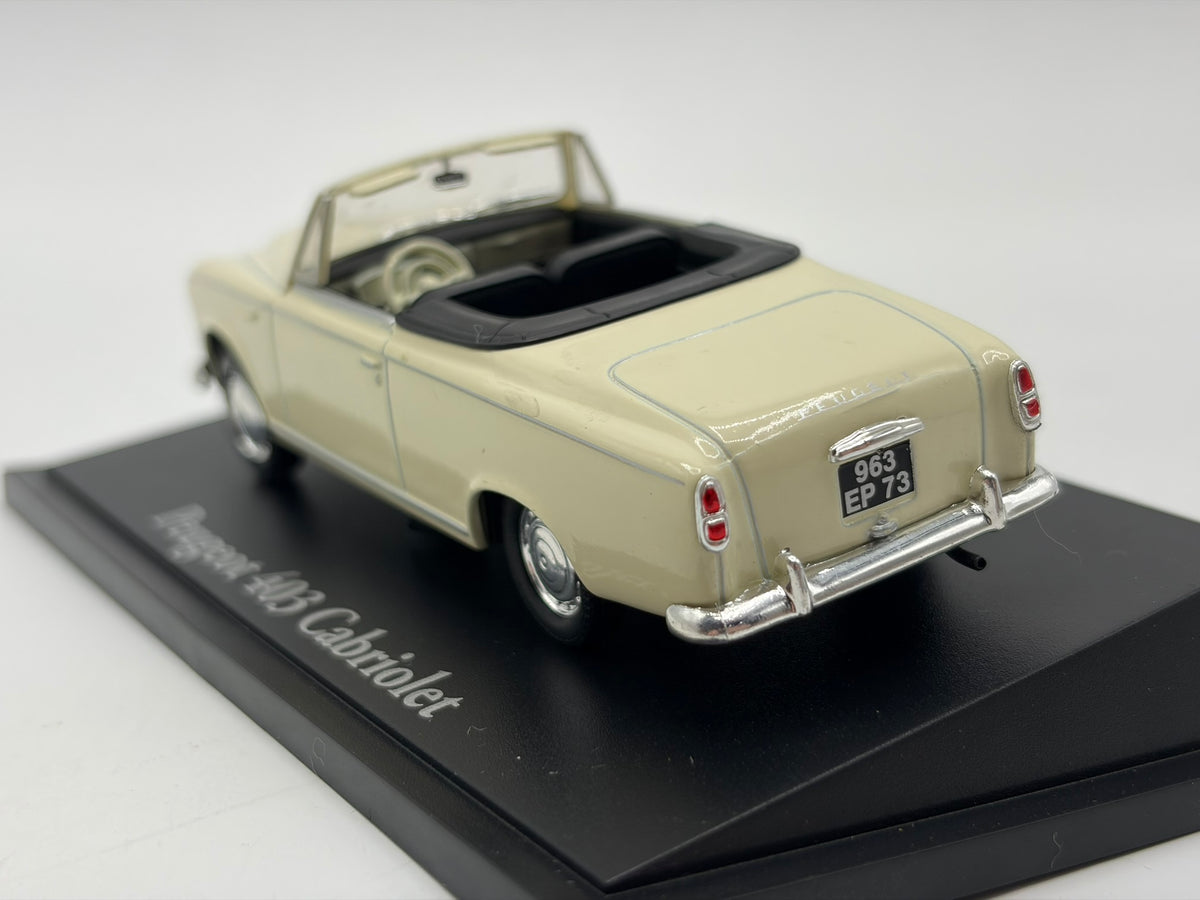 1/43 1956 Peugeot 403 Cabriolet | Model Car