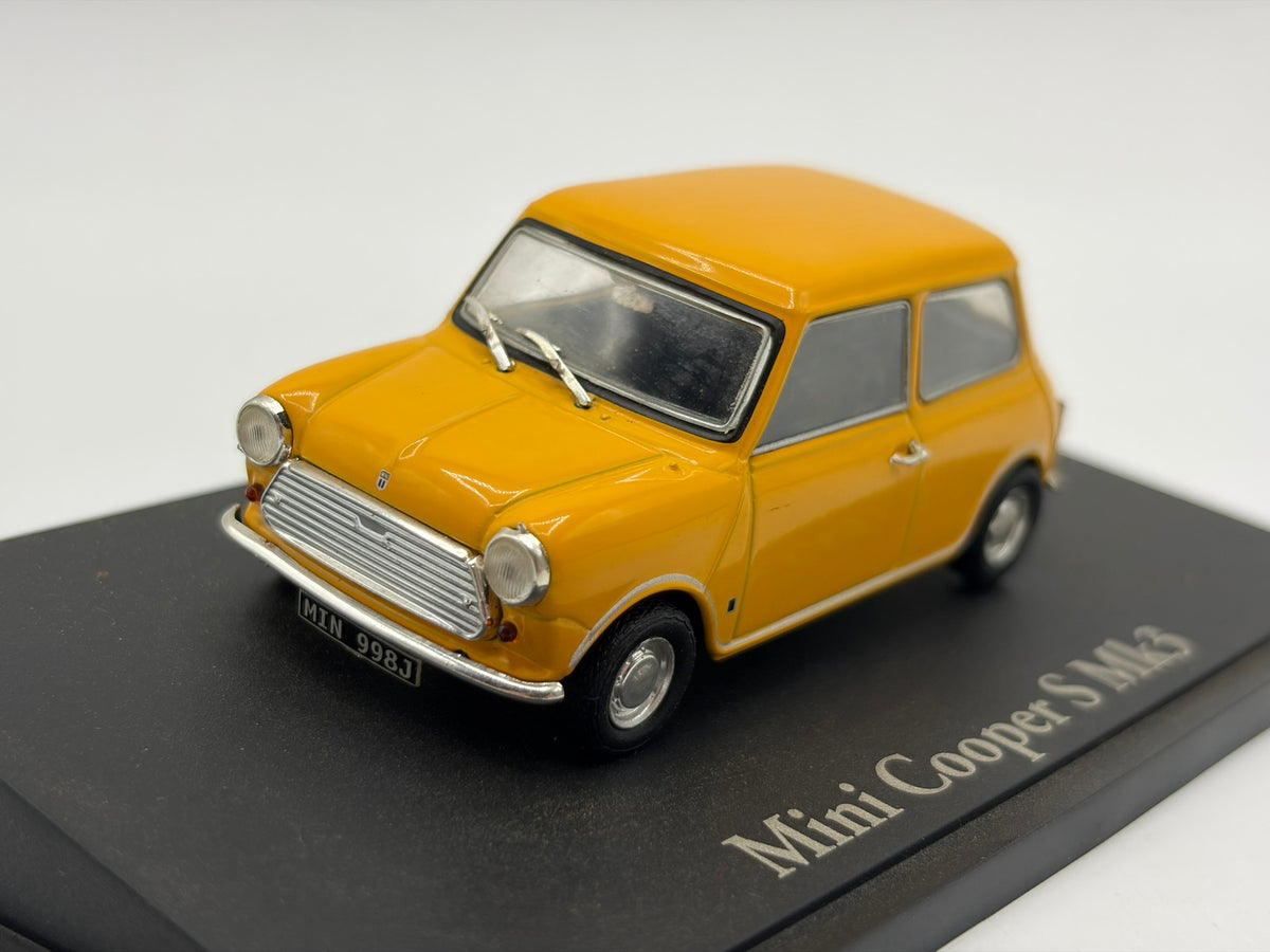 1/43 1969 Mini Cooper S Mk3 | Model Car