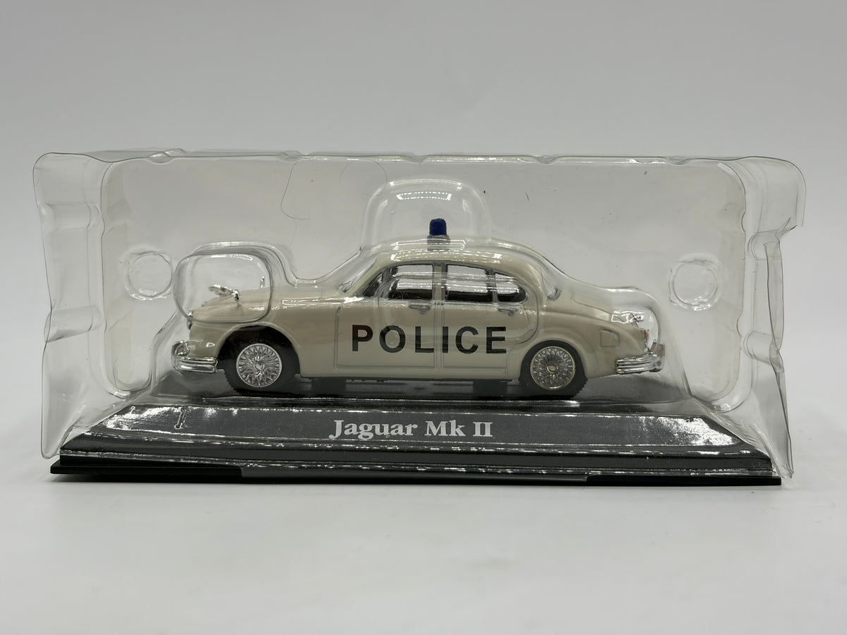 1/43 1959 Jaguar Mk II - Bedfordshire Police | Model Police Car
