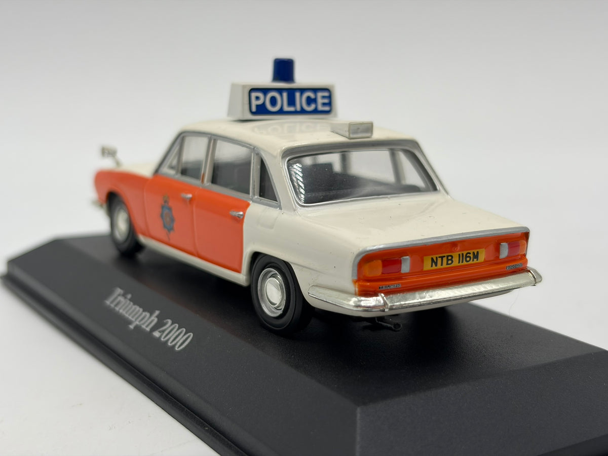1/43 1973 Triumph 2000 - Lancashire Constabulary | Model Police Car