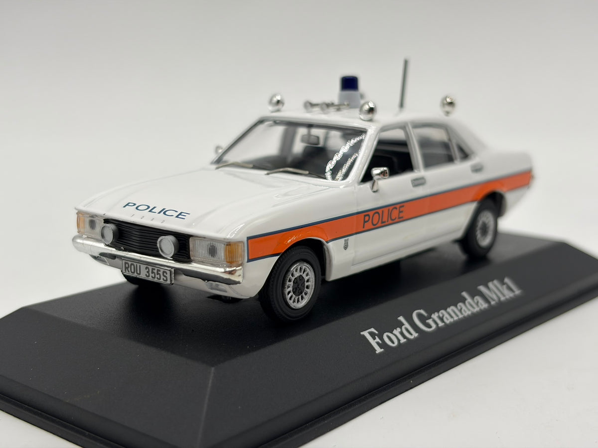 1/43 1977 Ford Granada Mk1 - Avon & Somerset Police | Model Police Car