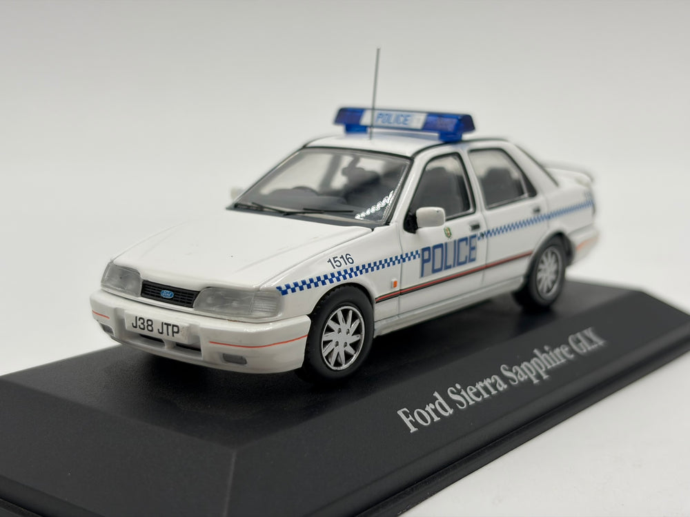 1/43 1991 Ford Sierra Sapphire GLX - Hampshire Police | Model Police Car