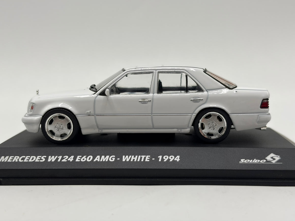 1/43 1994 Mercedes W124 E60 AMG - White - Solido | Model Car