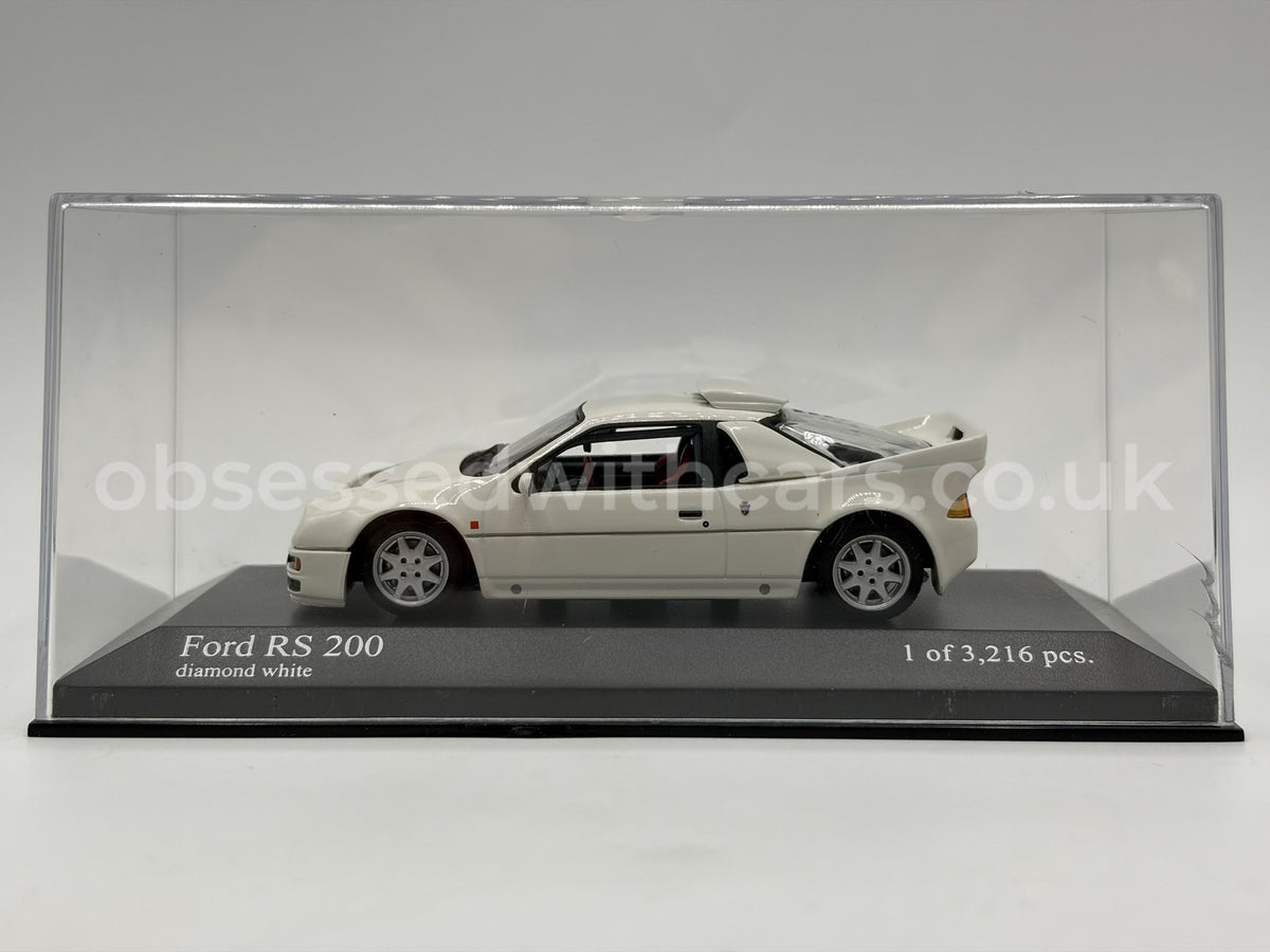 1/43 1986 Ford RS200 - Diamond White - Minichamps | Model Car