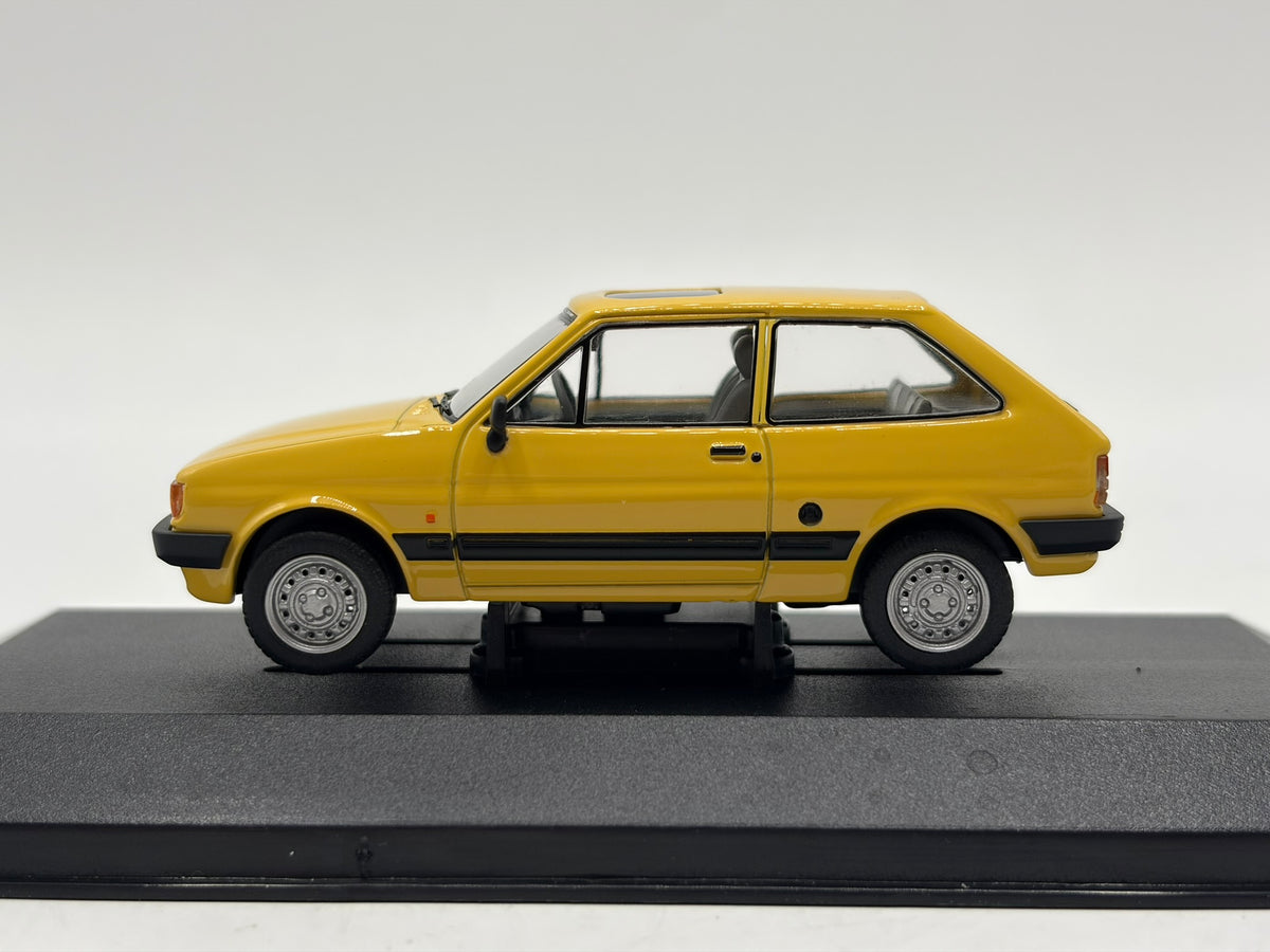 1/43 1985 Ford Fiesta Mk2 1.1L - Citrine Yellow - Corgi Vanguards | Model Car