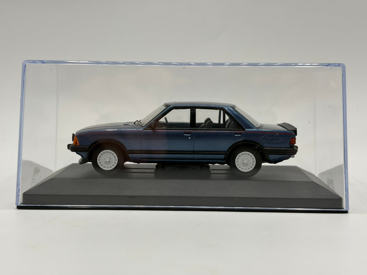 1/43 1982 Ford Granada Mk2 2.8 Injection - Caspian Blue | Model Car