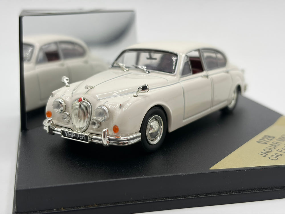 1/43 1960 Jaguar MkII 3.4 - Old English White - Vitesse | Model Car