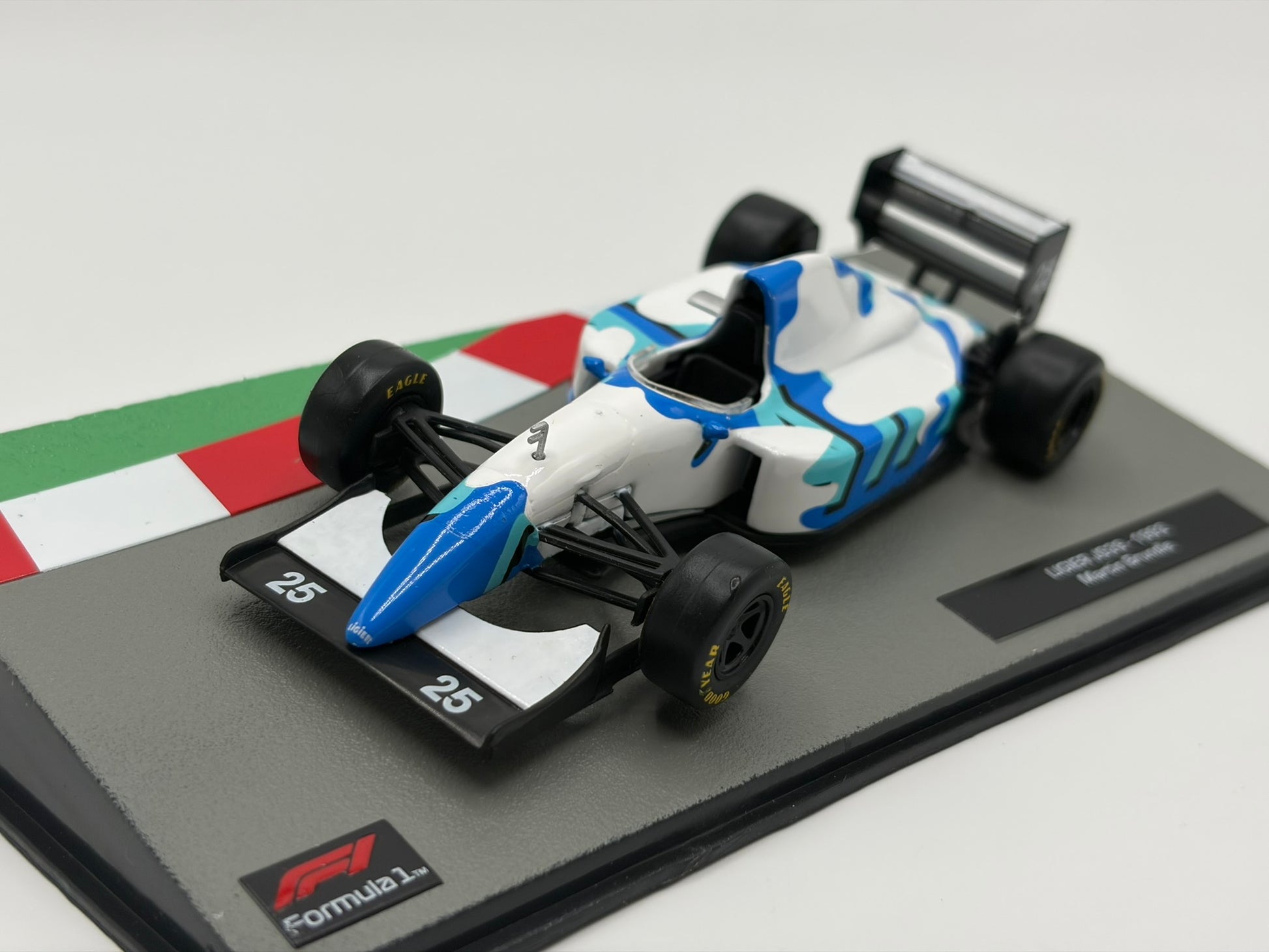 1/43 1993 Ligier JS39 - Martin Brundle
 | Model F1 Car