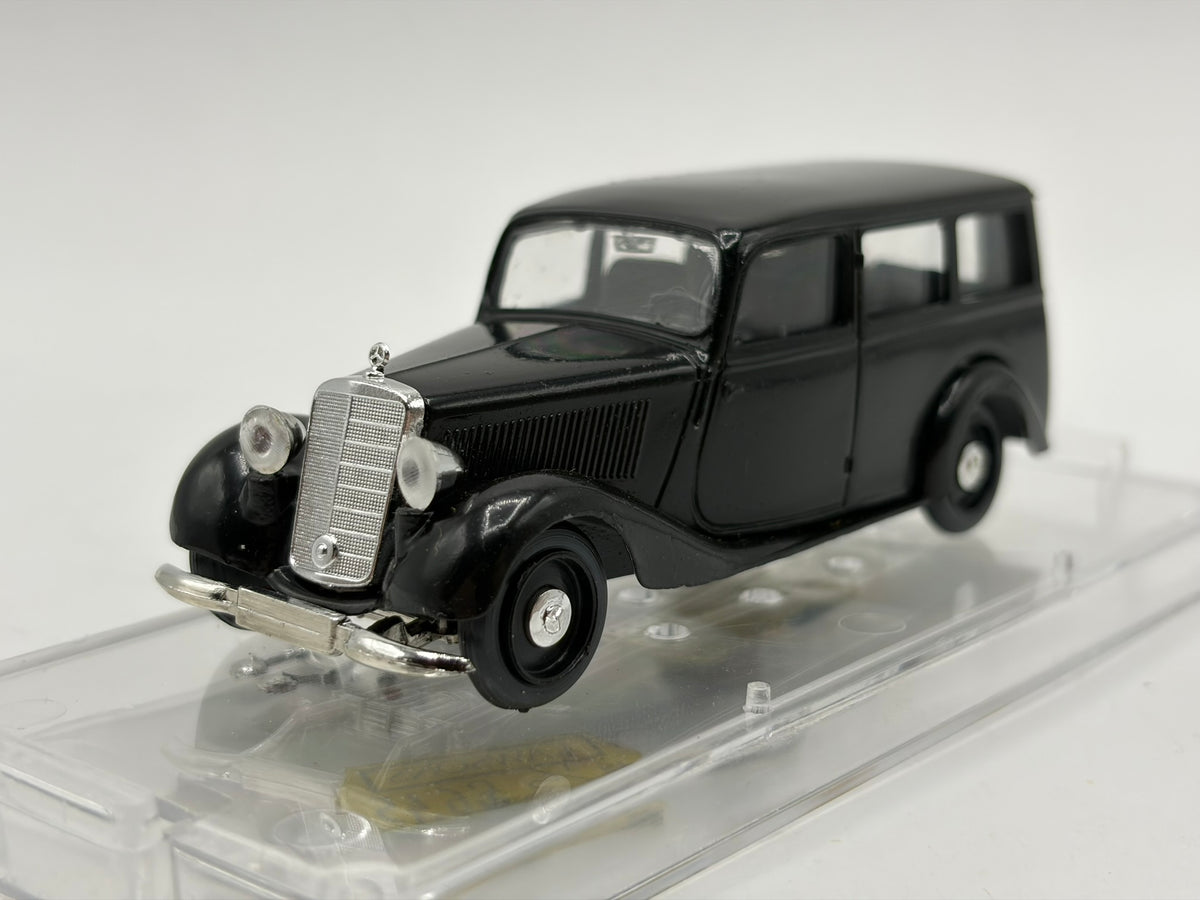 1/43 1936 Mercedes-Benz 170 V Break - Retro Vitesse | Model Car