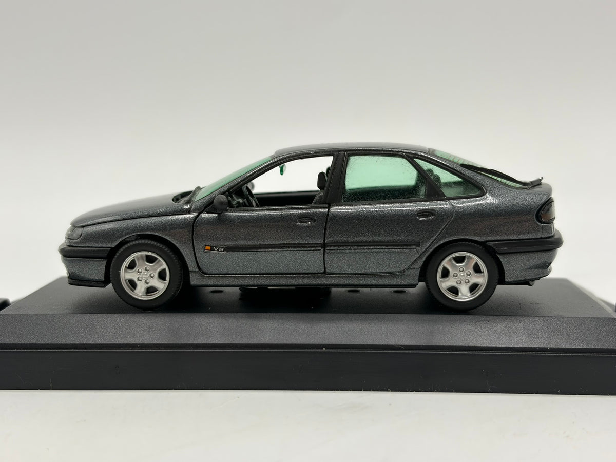 1/43 1994 Renault Laguna V6 TXE - Vitesse | Model Car