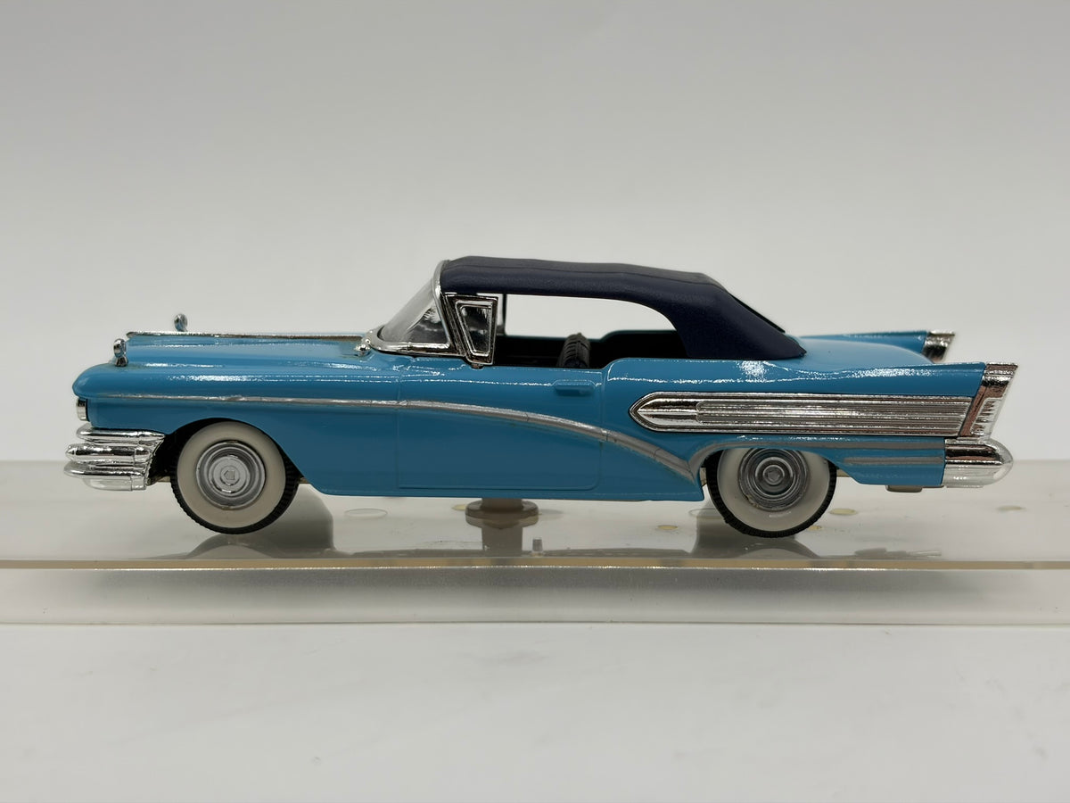1/43 1958 Buick Special Closed Cabriolet - Vitesse | Model Car