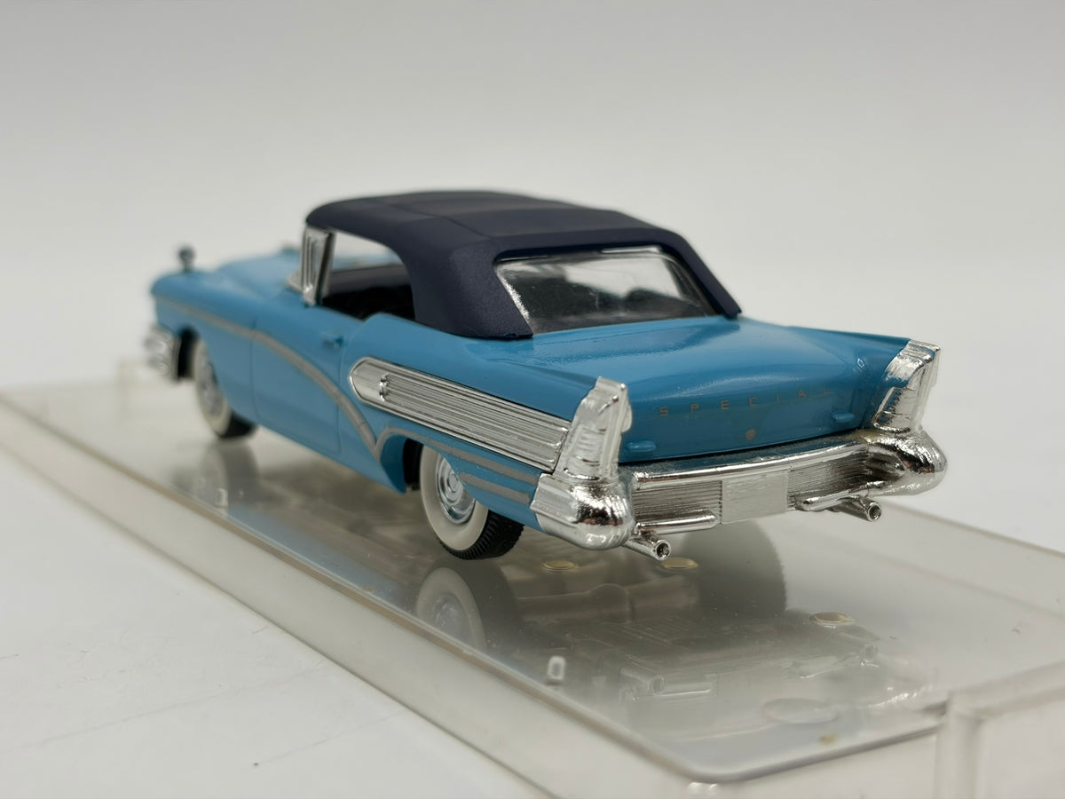 1/43 1958 Buick Special Closed Cabriolet - Vitesse | Model Car