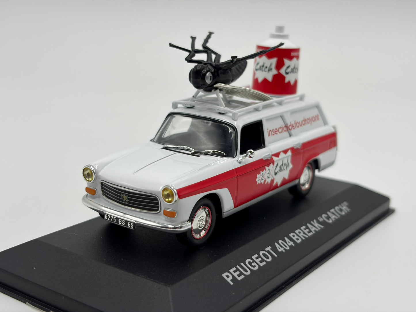1/43 1967 Peugeot 404 Break "Catch" | Model Car