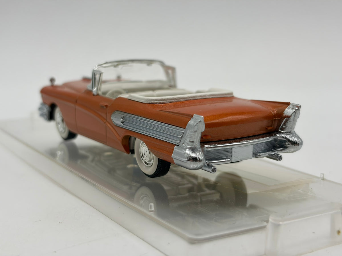 1/43 1958 Buick Special Open Convertible - Vitesse | Model Car