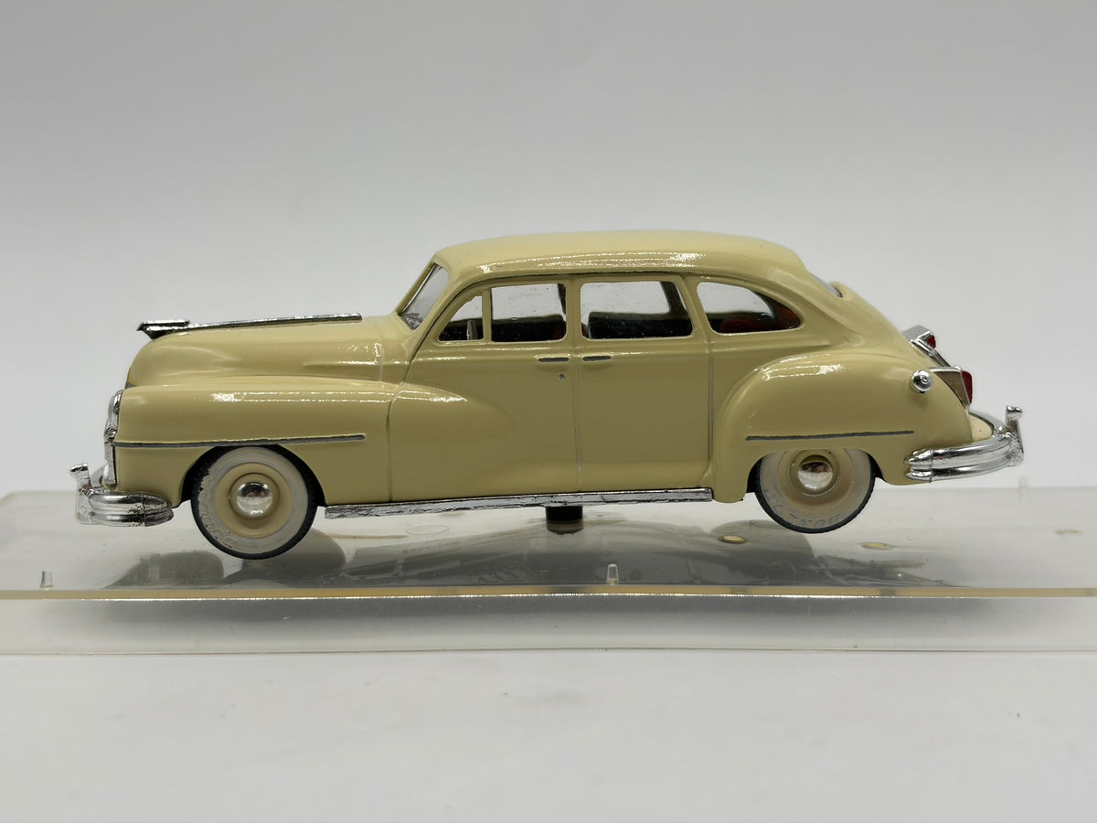 1/43 1947 De Soto Deluxe Sedan - Vitesse | Model Car
