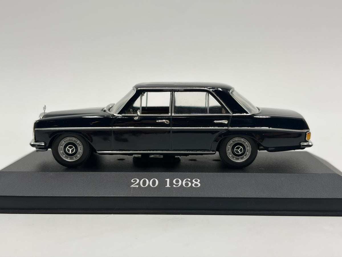 1/43 1968 Mercedes-Benz 200 | Model Car