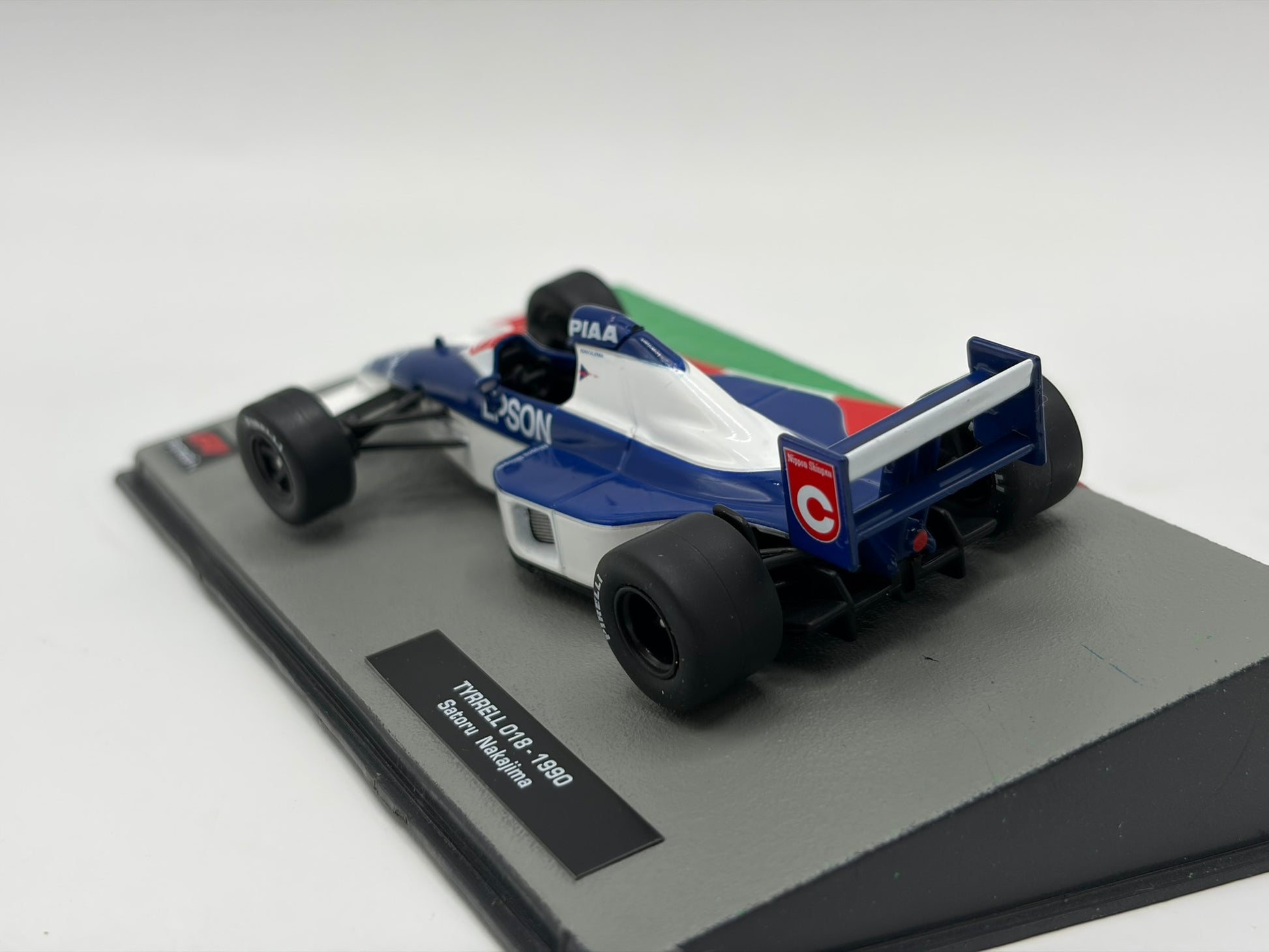1/43 1990 Tyrrell 018 - Satoru Nakajima | Model F1 Car