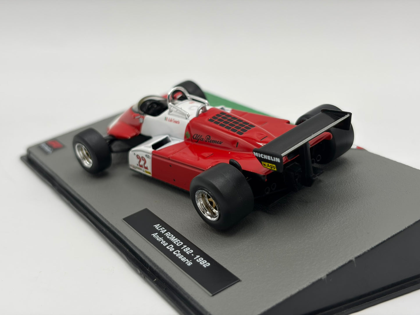 1/43 1982 Alfa Romeo 182 - Andrea de Cesaris | Model F1 Car
